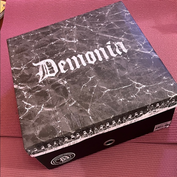 NIB Demonia Neptune 100 Pink Black Iridescent Sparkly Platform Alt Rave Shoes - Picture 8 of 8